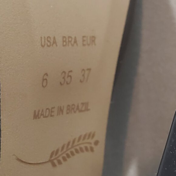 Pably Sandre Slingbacks - Picture 9 of 11